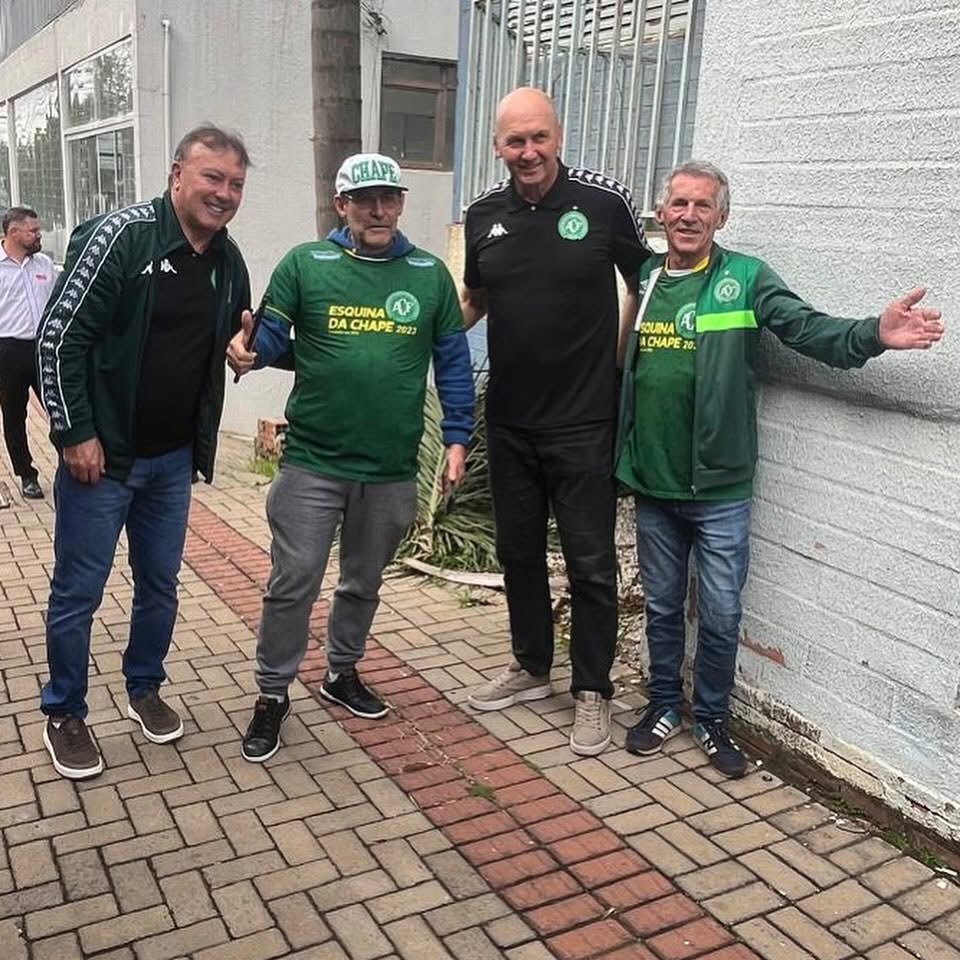 Esquina da Chape - foto 3